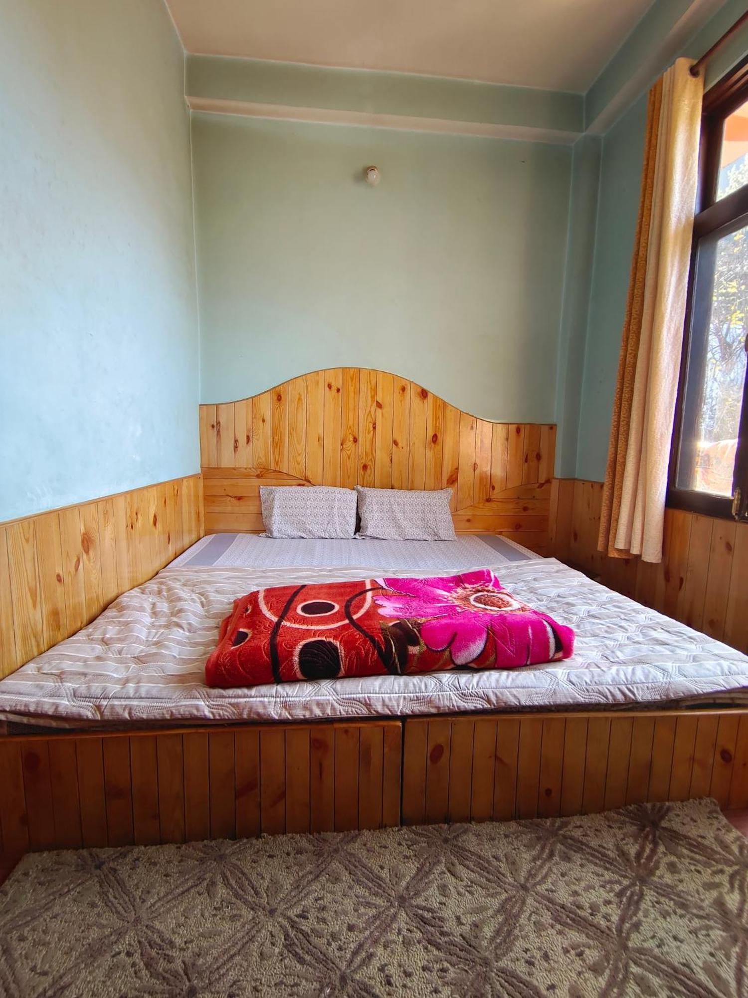 Trinity Homestay Kasol Bagian luar foto