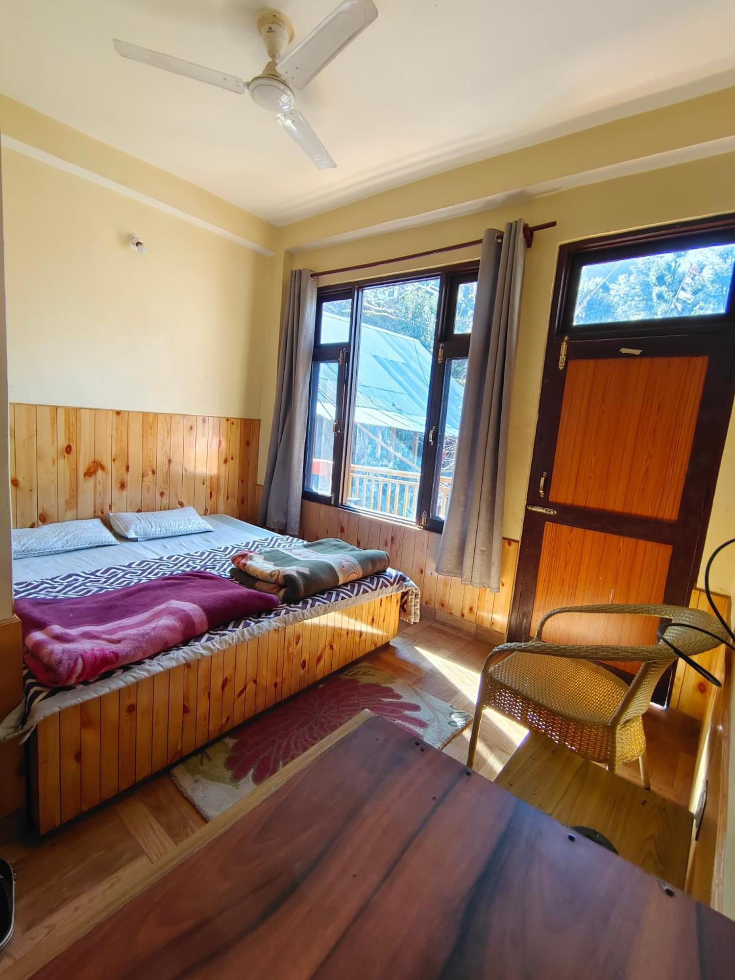 Trinity Homestay Kasol Bagian luar foto